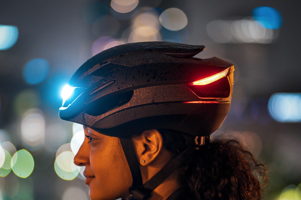 World's first cycling helmet with rear light and endless energy