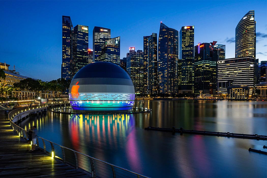 In pictures: Apple's first floating store in Singapore opens today