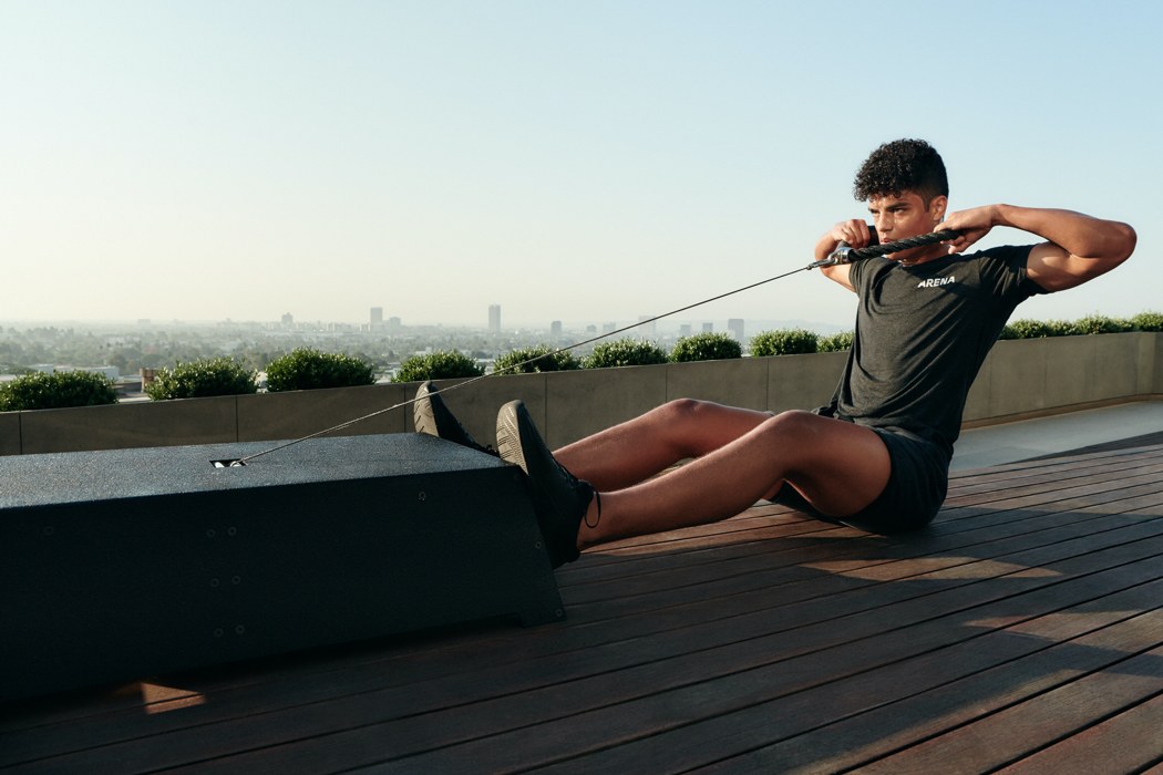 This smart resistance training device gives you a portable gym with 300  different exercises - Yanko Design