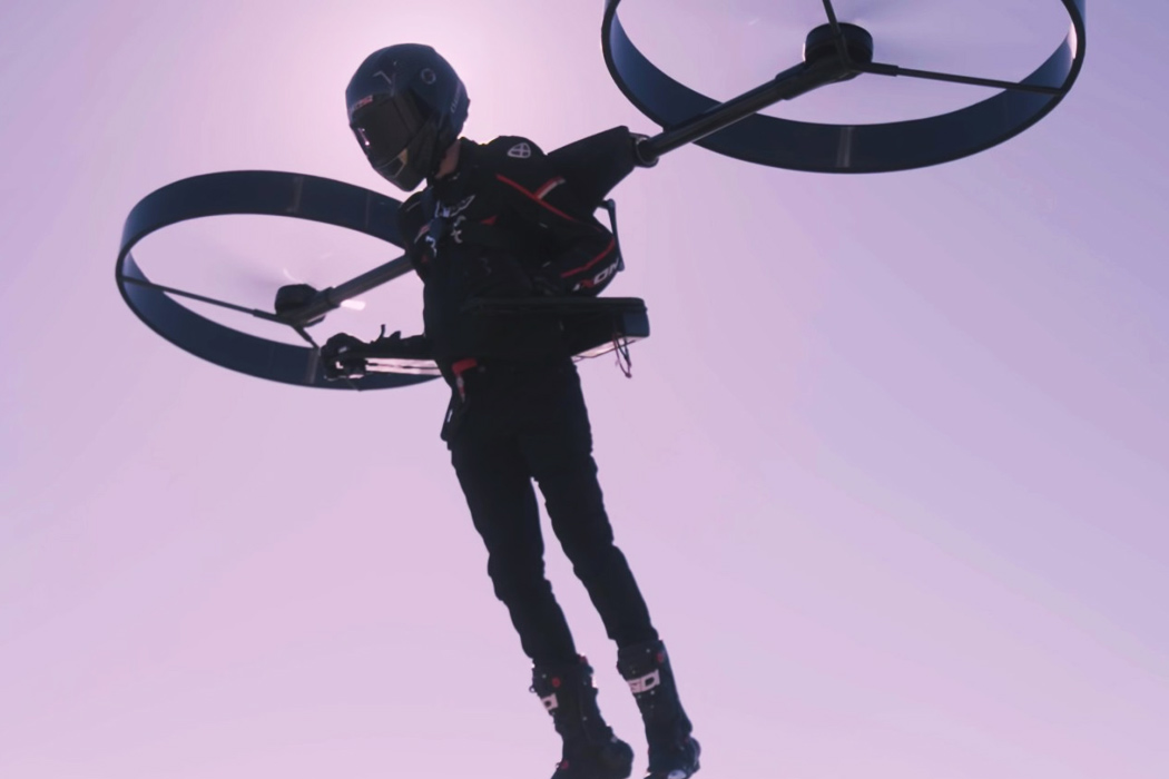 This highly maneuverable rotor jetpack takes you one step closer to your  Iron Man suit! - Yanko Design