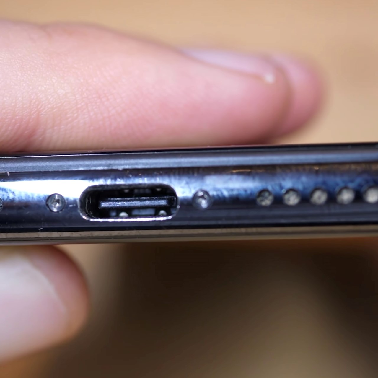 The world's first USB-C iPhone exists… and it wasn't built by Apple - Yanko  Design