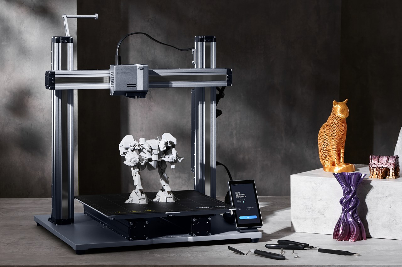 Black Friday Deal Snapmaker’s tabletop 3D printer/engraver/fabricator