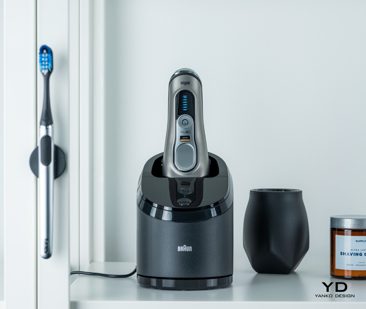 Braun Series 9 Electric Shaver and Clean & Charge Station Review - Tech  Advisor