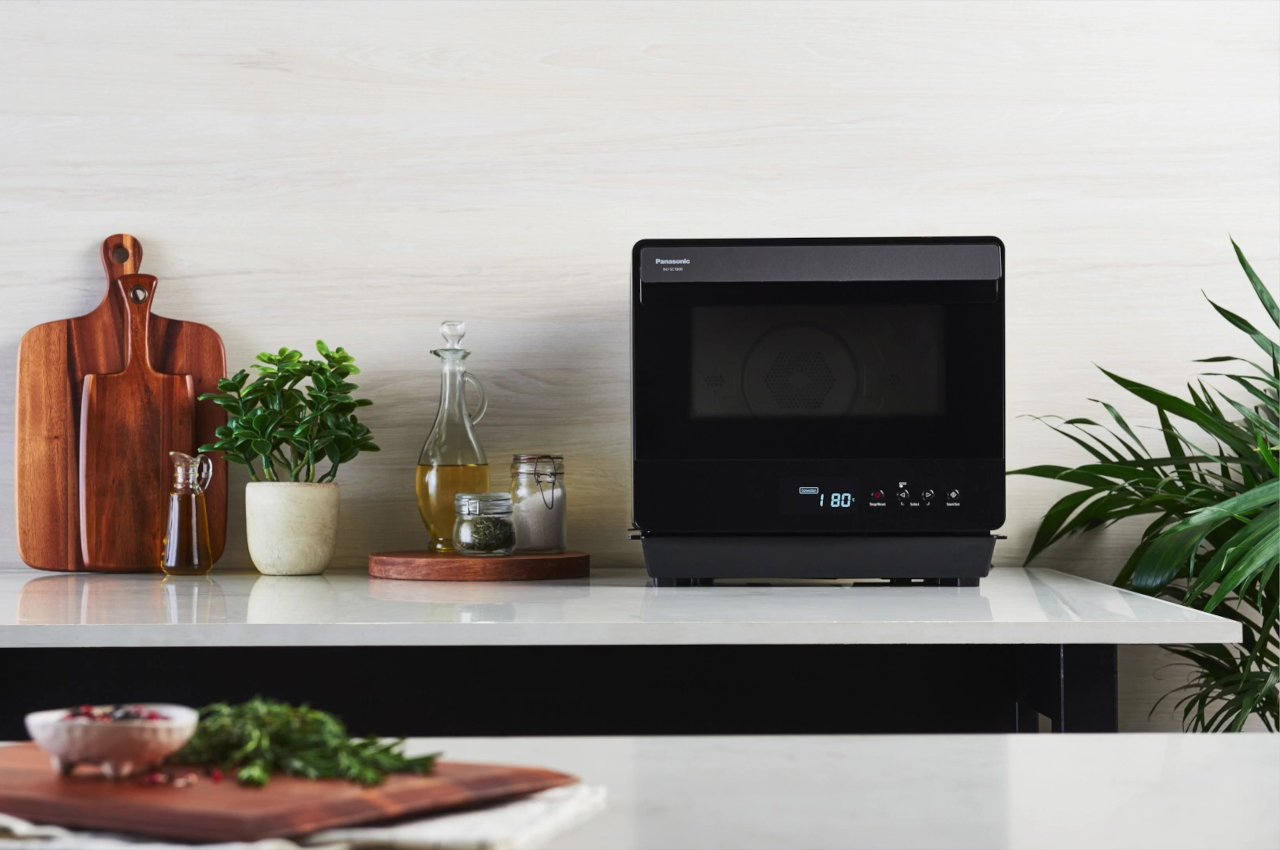 Panasonic's latest 7-in-1 oven comes with a steam functionality to
