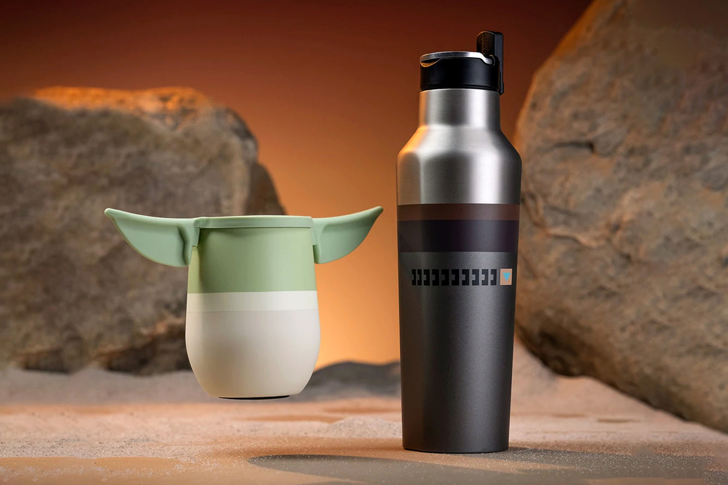 #How adorable is this Baby Yoda and Mandalorian themed Travel Mug and Thermos?!