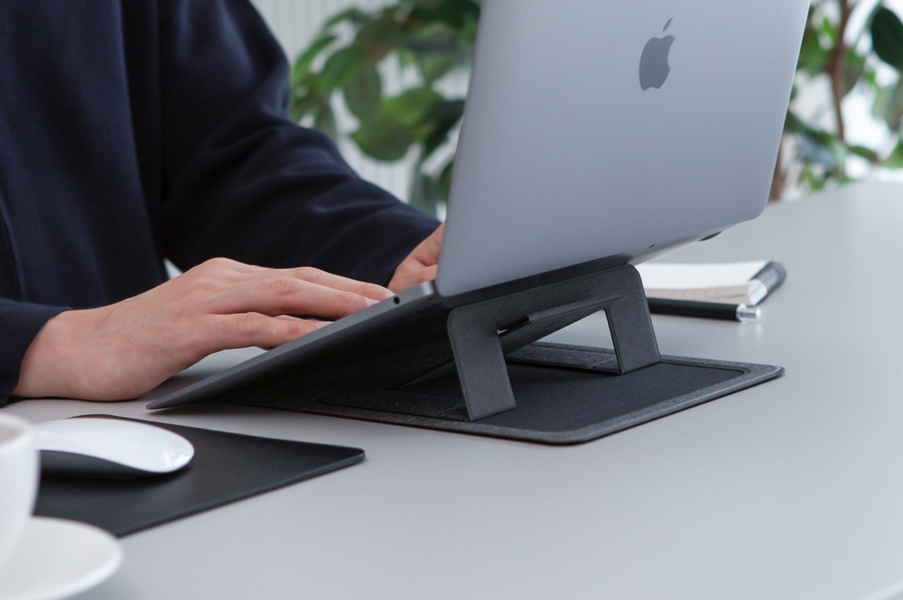 Slim Cool Laptop Stand from Posturite