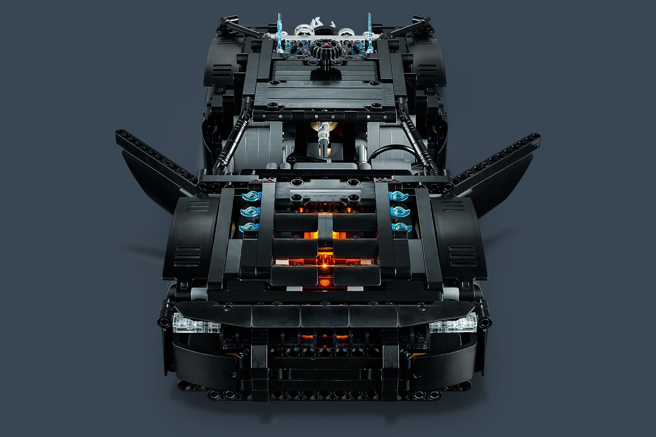 The 2022 The Batman Batmobile Comes to LEGO with Two New Sets