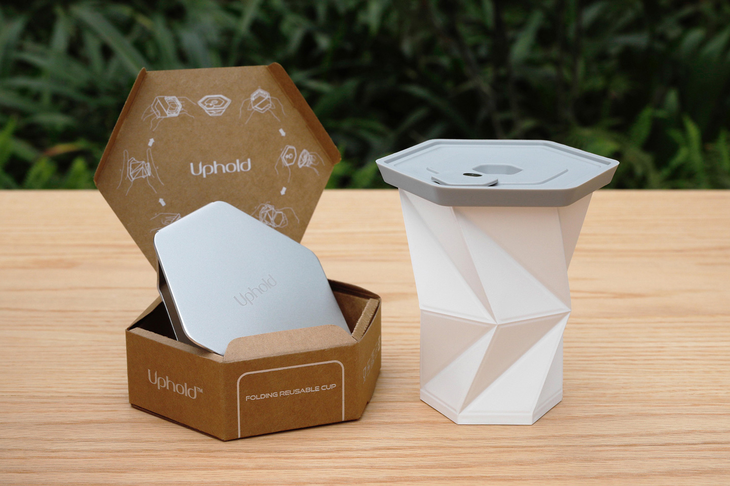 #Foldable Origami Cup can transform into a flat disc, making it easier to carry with you