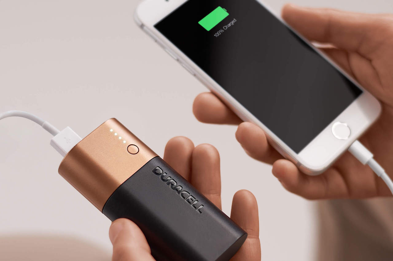 Duracell Power Banks look like bigger than usual battery cells - Yanko  Design