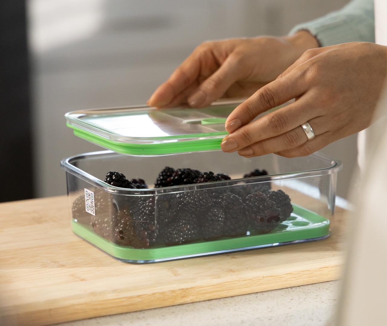 Container that EXTENDS the LIFE of your FOOD!