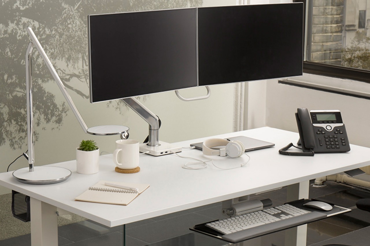 Popular and Novel Cord Management Ideas for your Cubicle