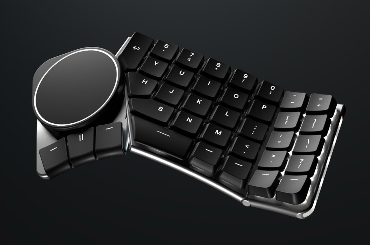 Customizable Spilt Keyboard With A Mousepad Joystick And 3d Navigator Onboard Declutters Your 0813