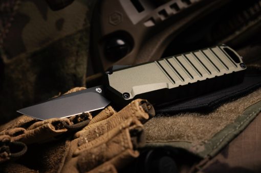 https://www.yankodesign.com/images/design_news/2023/03/compact_and_lightweight_yet_automatic_knife_packs_a_punch_hero-510x339.jpg