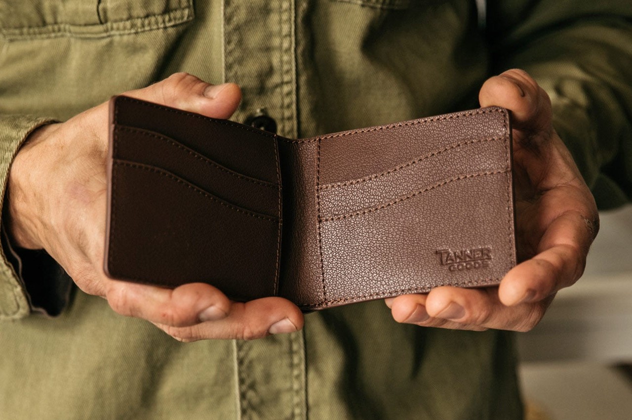 10 Best Mens Designer Wallets in 2018 - Designer Bifold Wallets For Men