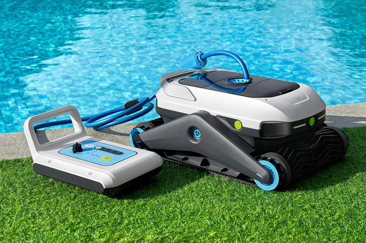 This intelligent pool cleaner creates an ultrasonic map of your swimming  pool and cleans its floor, walls, and stairs - Yanko Design