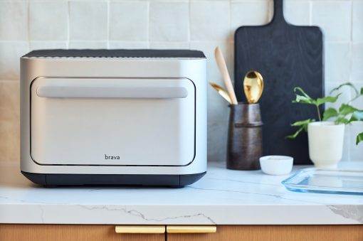 https://www.yankodesign.com/images/design_news/2023/03/this_smart_oven_uses_light_to_cook_your_food_better_faster_easier-510x339.jpg
