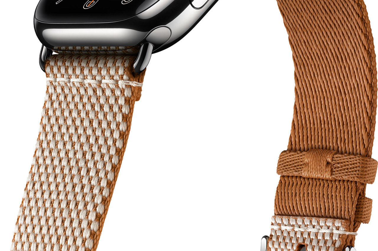 Hermès et Apple lancent des nouveaux coloris de bracelets pour la Apple  Watch Hermès Series 8 - Marie Claire