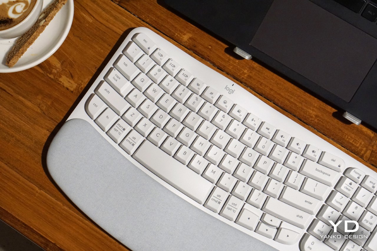 Logitech Wave Keys: Ergonomic keyboard that works with the Mac