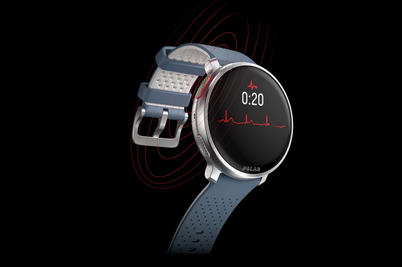 The Polar Vantage V3 smartwatch combines Nordic functionality, size