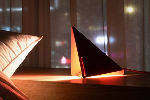 These magnetic lamps combine to form beautiful lighting sculptures - Yanko  Design