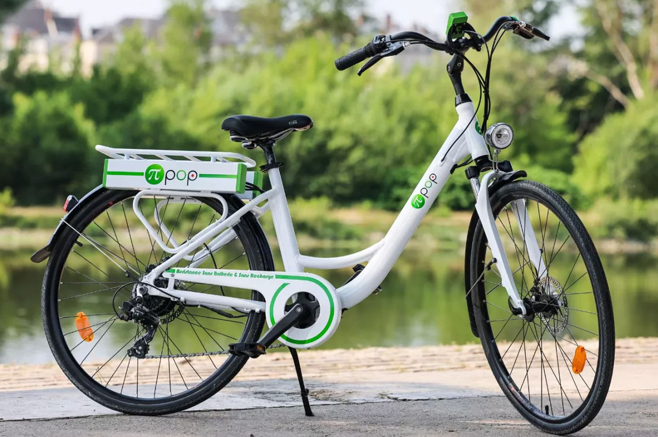 https://www.yankodesign.com/images/design_news/2023/12/pi-pop-is-battery-less-e-bike-which-runs-on-riders-pedaling-power-that-recharges-its-supercapacitor/Pi-Pop-electric-bicycle-2.jpg
