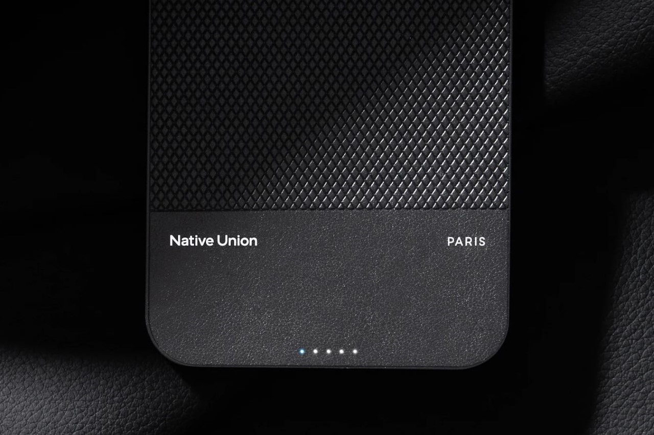native union re classic power bank magsafe 8