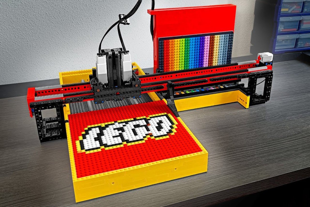 #AI-based LEGO printer turns any subject into replicated pixel art