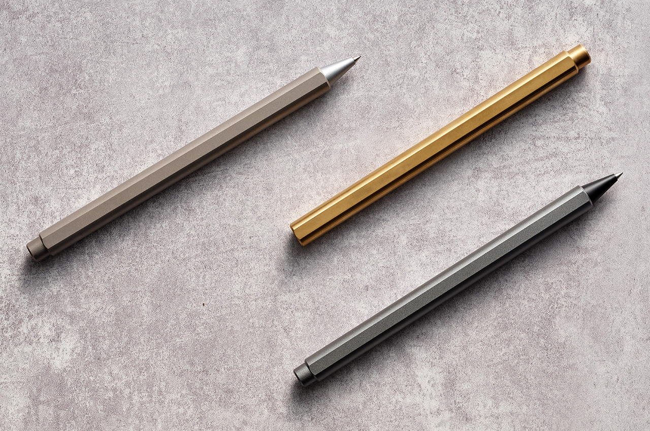 #Stilform combined the Ballpoint and Fountain Pen and it’s the most minimal writing instrument I’ve seen