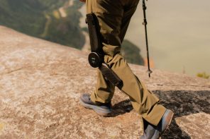 This pair of hiking pants with adjustable & motorized carbon fiber module lets you climb with less muscle fatigue
