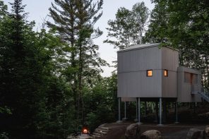 This Micro-Chalet In The Canadian Woodlands Seems To Float Amidst The Tree Canopies