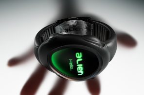 Alien-inspired smartwatch concept eschews conventional design for more organic aesthetics