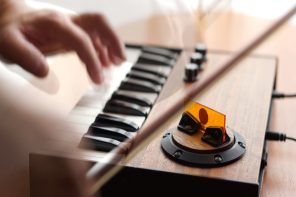 Key-bowed hybrid violin and keyboard synthesizer produces pure musical joy